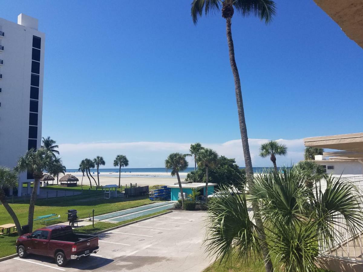 Carousel Beach Inn Fort Myers Beach Εξωτερικό φωτογραφία