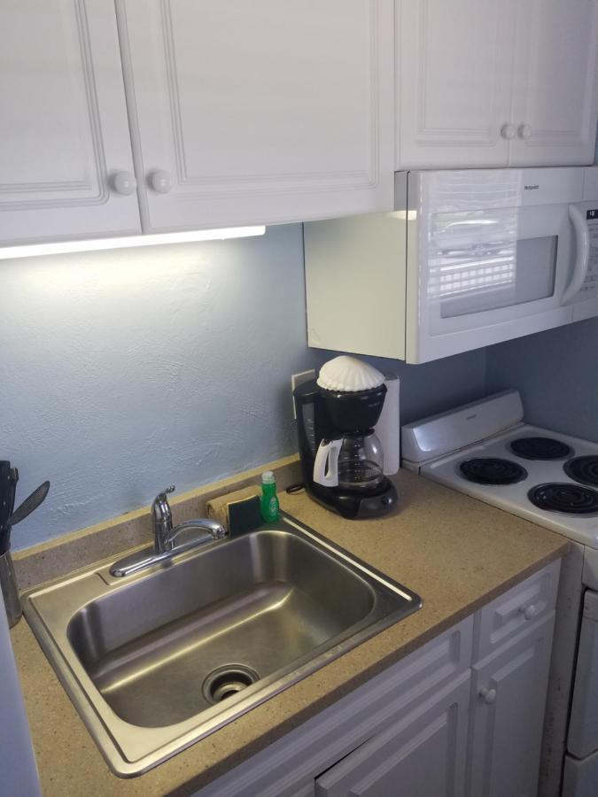 Carousel Beach Inn Fort Myers Beach Εξωτερικό φωτογραφία